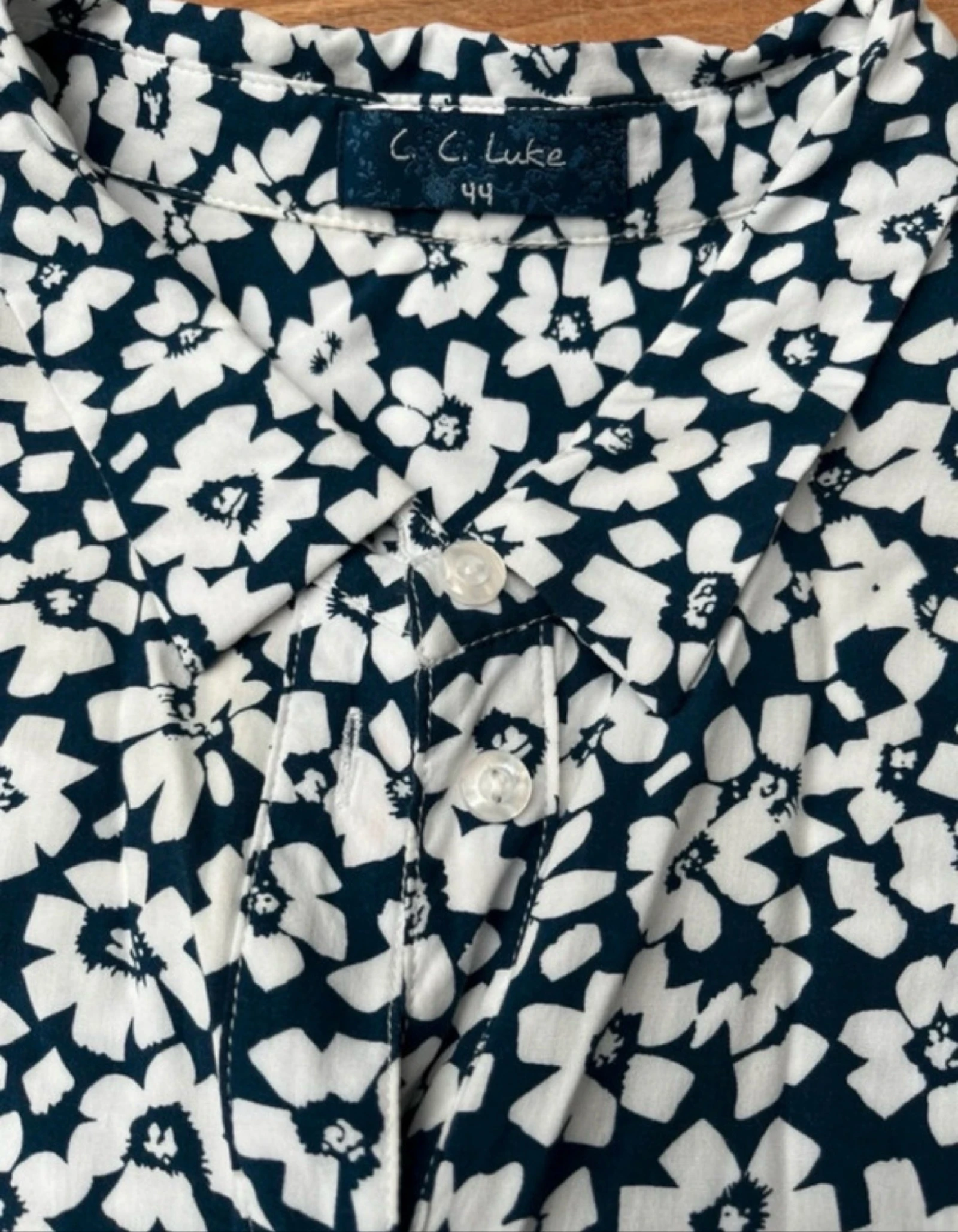 🌺 𝒎𝒛 | C.C. Luke vestido de verão azul-marinho branco com estampa floral tamanho 42/44 XL XXL | robe femme | fleurie | bleu marine | légère – photo 3